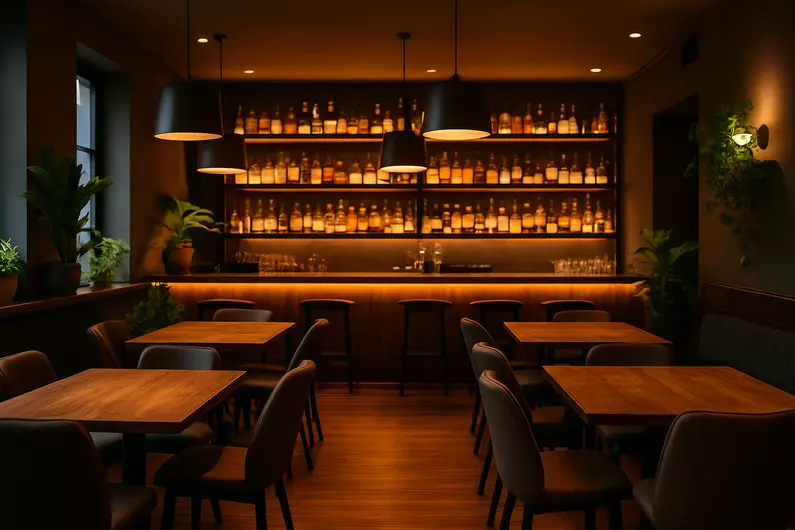 Descubra o Ramon Hostel Bar